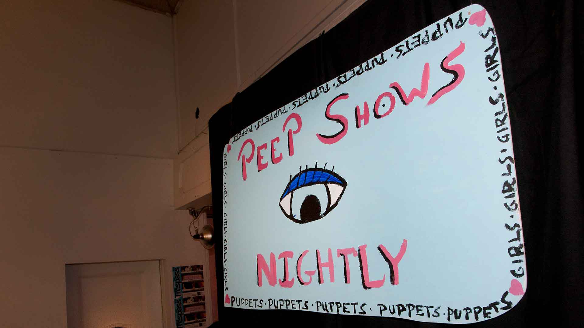 Puppet Peep Show